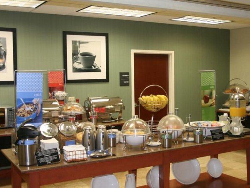 Hampton By Hilton Monterrey Galerias Obispado Εξωτερικό φωτογραφία